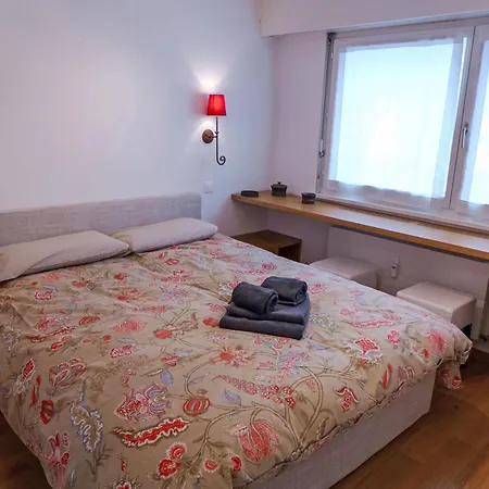 Les Arolles B12 By Interhome Appartement